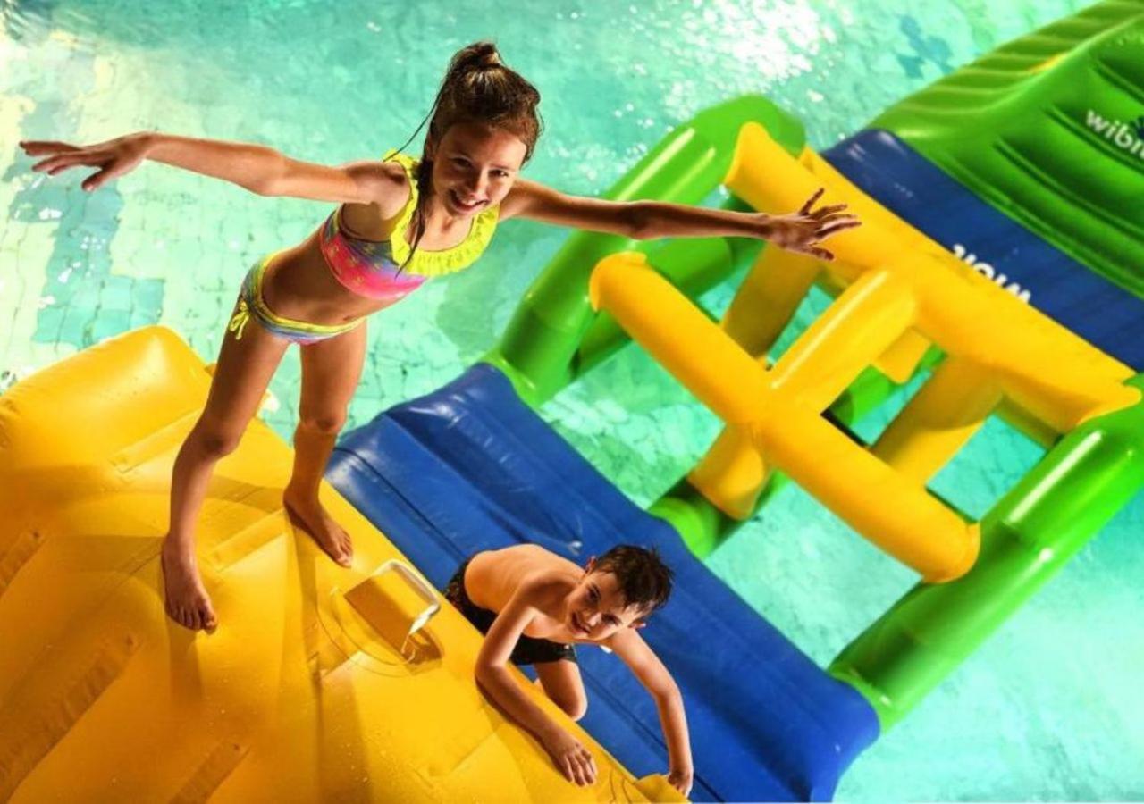 Holiday Village Tatralandia Liptovsky Mikulas Ngoại thất bức ảnh