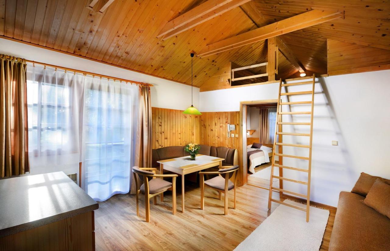 Holiday Village Tatralandia Liptovsky Mikulas Ngoại thất bức ảnh